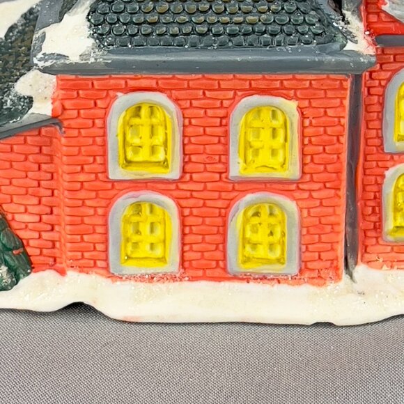 Cobblestone Corners Fire Station Ceramic Christmas Village Holiday Decor Y2K - Picture 11 of 16